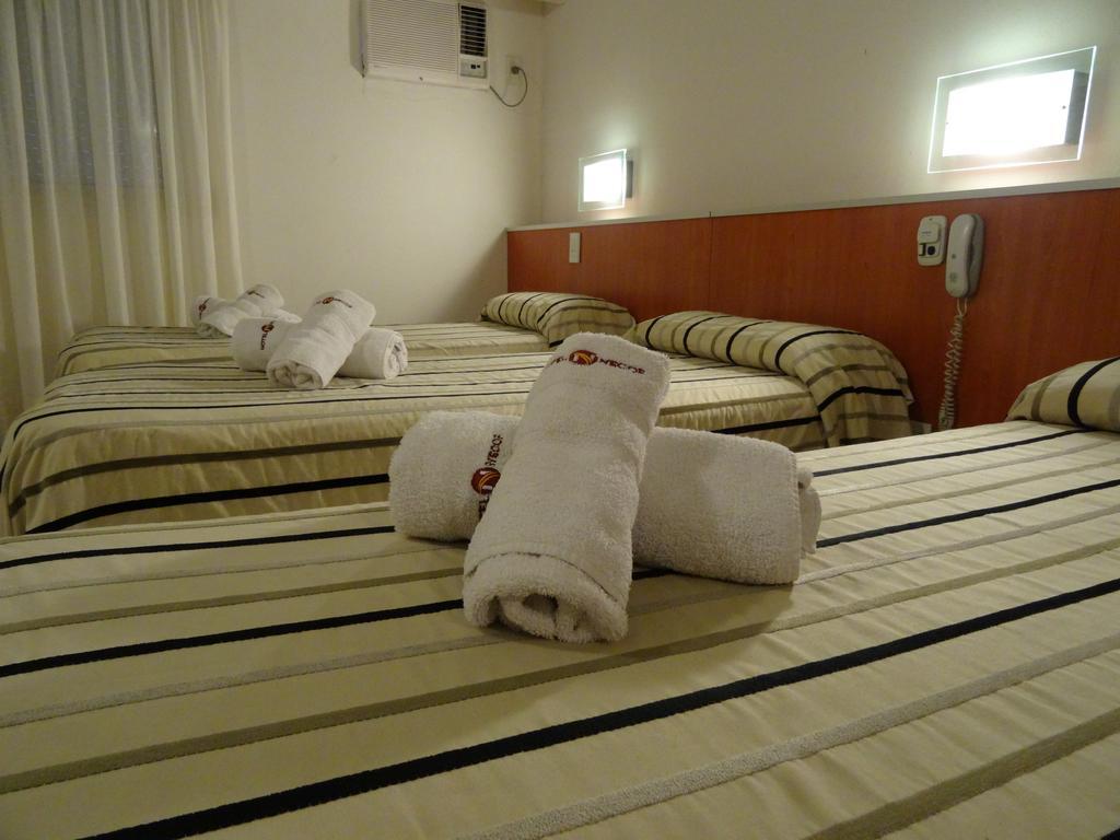 Hotel Necof Rosario Rum bild