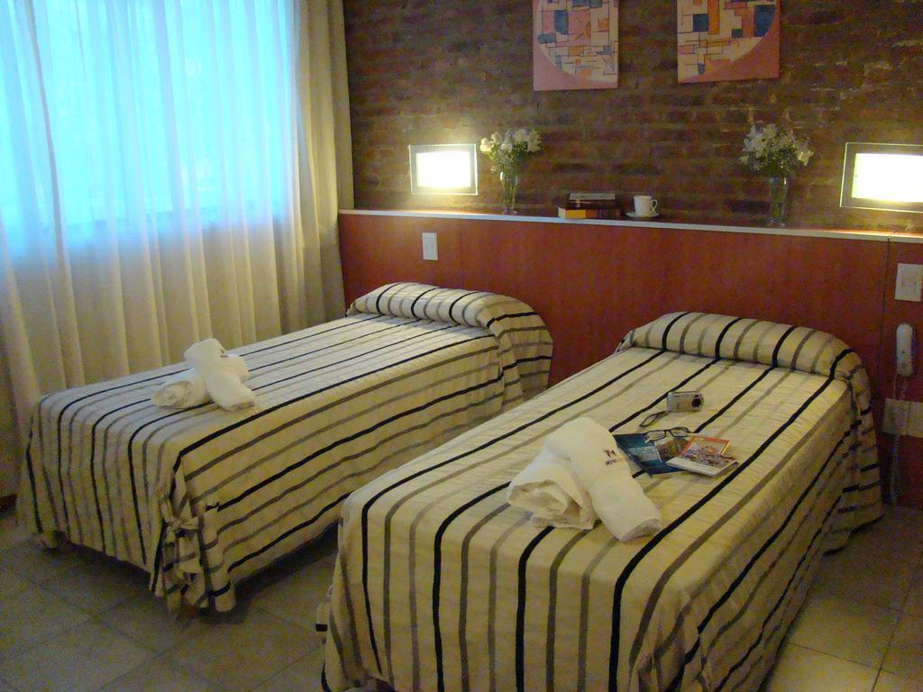 Hotel Necof Rosario Rum bild